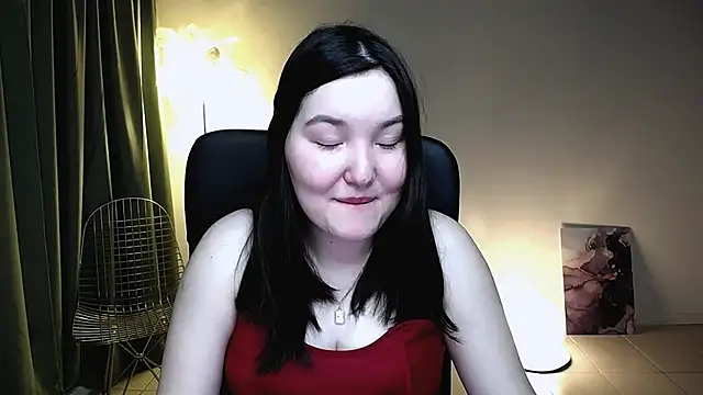 Snapshot of CamilaMartiez chatting on April 10, 3:17 pm CamilaMartiez online show from April 10, 3:17 pm