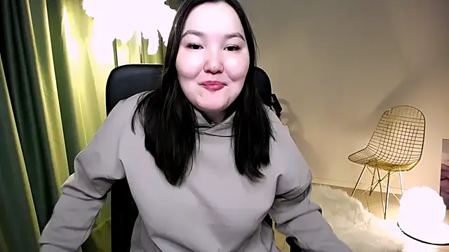 Snapshot of CamilaMartiez chatting on April 26, 10:24 am CamilaMartiez online show from April 26, 10:24 am