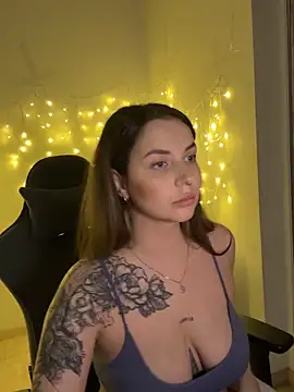 Grace Julia online show from March 26, 7:08 pm