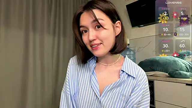 lilysolar online show from June 9, 6:08 pm