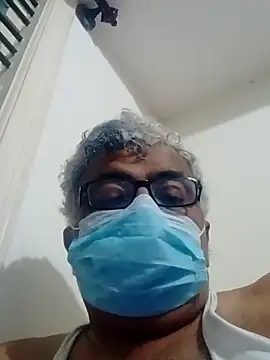 Snapshot of mature55 chatting on April 8, 1:33 pm mature55 online show from April 8, 1:33 pm