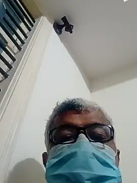 Snapshot of mature55 chatting on May 10, 5:51 pm mature55 online show from May 10, 5:51 pm