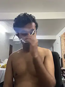 hotbottominr online show from April 24, 5:04 pm