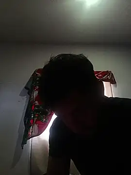Bruce Wayne188 online show from June 25, 11:48 am