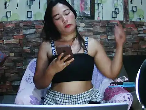 honey krishia online show from July 3, 1:23 am
