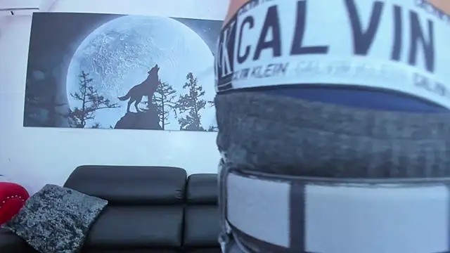 Snapshot of Black_khom chatting on March 28, 5:40 am Black khom online show from March 28, 5:40 am