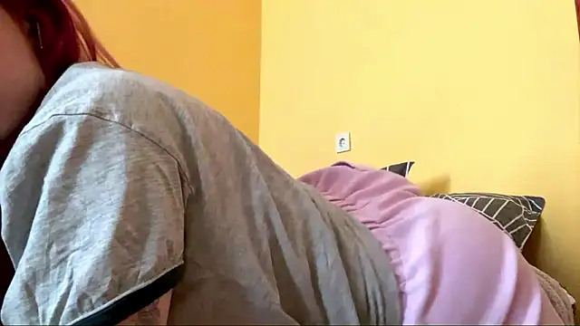 PleasureCastle online show from March 26, 12:33 pm