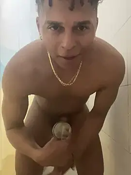 Snapshot of melreydelmambo chatting on March 27, 4:07 pm melreydelmambo online show from March 27, 4:07 pm