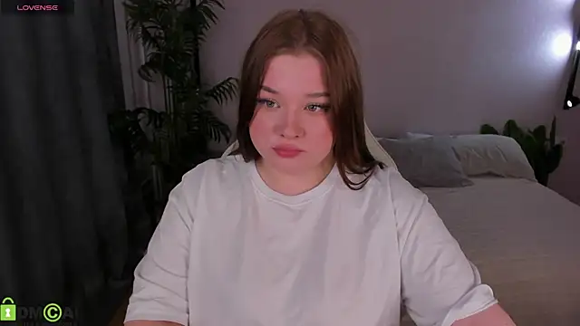 Snapshot of Kathy_1una chatting on May 31, 5:09 pm Kathy 1una online show from May 31, 5:09 pm