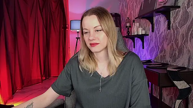 VireliaMoonfall online show from April 23, 12:29 pm