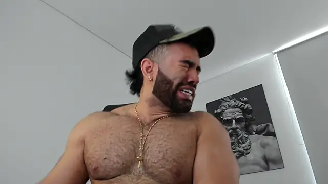 simonleon27 online show from June 3, 2:19 pm