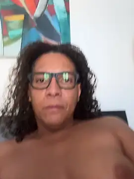 Snapshot of Desiderionascosto chatting on June 9, 1:01 pm Desiderionascosto online show from June 9, 1:01 pm