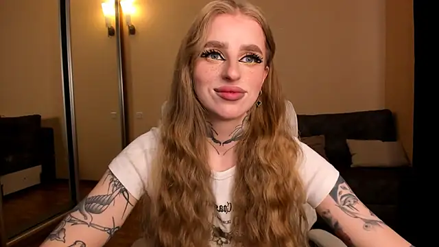 Snapshot of harley_kimm chatting on April 22, 5:32 am harley kimm online show from April 22, 5:32 am