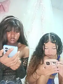 KatyBelle  online show from April 22, 9:27 pm