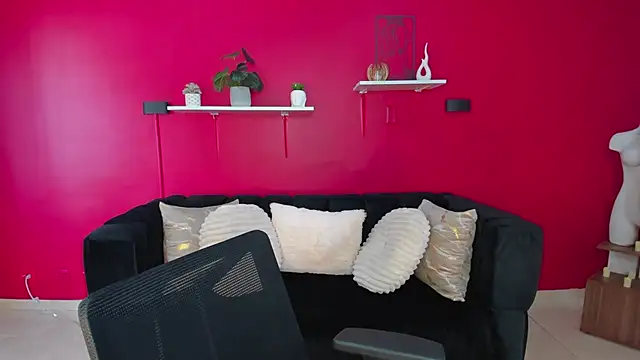Sofia Velvetx online show from April 27, 2:15 pm