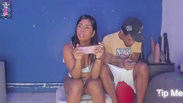 Snapshot of Latin_Hard_Couple chatting on May 16, 11:14 pm Latin Hard Couple online show from May 16, 11:14 pm