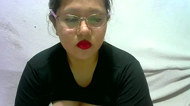 Snapshot of Miss_Ashley chatting on December 29, 1:49 pm Miss Ashley online show from December 29, 1:49 pm