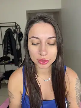 Carolzinhalux69 online show from June 23, 4:38 pm