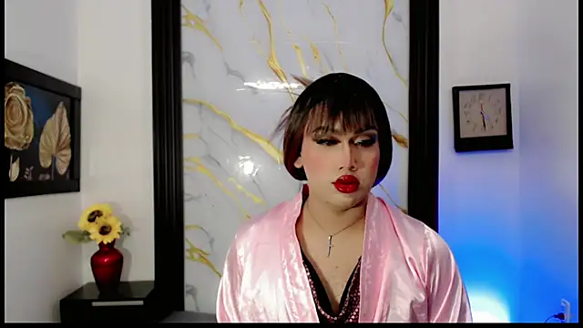 Snapshot of samantha__paez chatting on July 8, 4:06 am samantha paez online show from July 8, 4:06 am