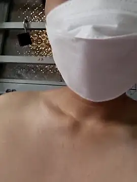 -Sunny-20 online show from April 14, 12:33 pm