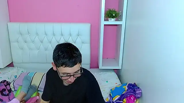23alana online show from May 13, 4:10 am