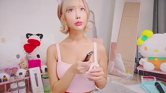 Snapshot of baby__cherry__ chatting on June 4, 12:22 pm baby cherry online show from June 4, 12:22 pm