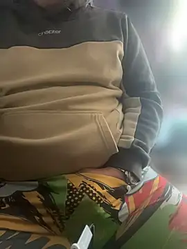 Neo60682 online show from April 14, 10:10 am