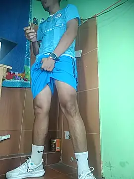 romeohotpig online show from June 18, 3:29 am