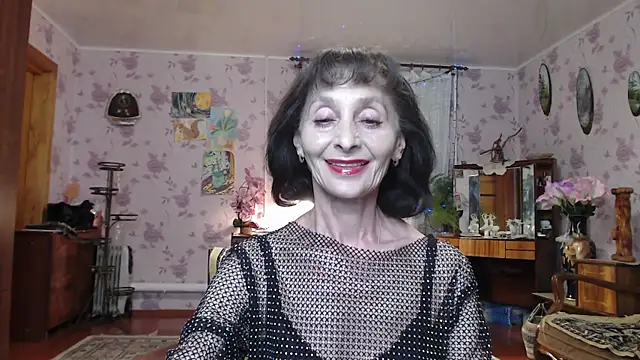 Snapshot of Shooting-Star- chatting on May 17, 6:37 pm Shooting-Star- online show from May 17, 6:37 pm