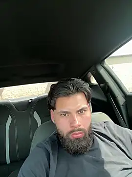 Snapshot of latinoo_hott22 chatting on April 7, 5:57 pm latinoo hott22 online show from April 7, 5:57 pm