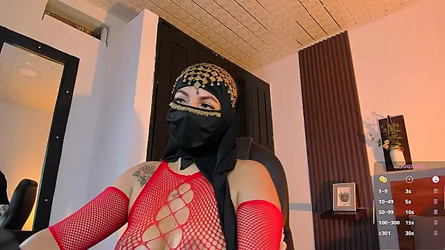 Nailea   online show from May 11, 2:06 am