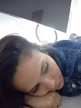 scarletmouse online show from March 30, 1:23 pm