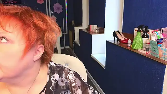 Kira Kingslee online show from April 23, 11:09 am