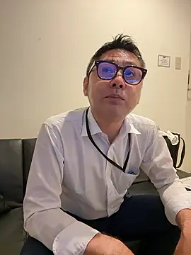Snapshot of RYUICHI_1919 chatting on June 9, 10:27 am RYUICHI 1919 online show from June 9, 10:27 am