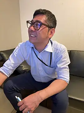 Snapshot of RYUICHI_1919 chatting on June 17, 10:28 am RYUICHI 1919 online show from June 17, 10:28 am