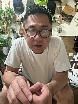 Snapshot of RYUICHI_1919 chatting on June 30, 11:11 am RYUICHI 1919 online show from June 30, 11:11 am