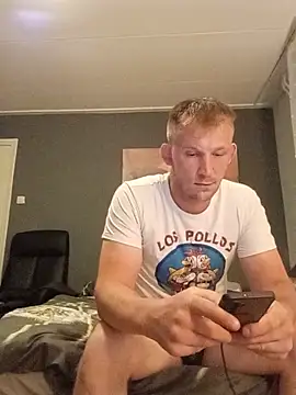 rokosz online show from July 3, 10:27 pm