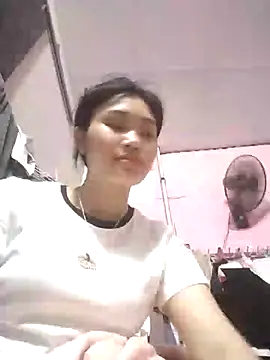 Saryloveparadise online show from March 28, 6:46 am