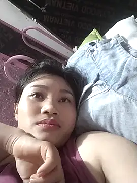 Saryloveparadise online show from March 31, 5:08 am