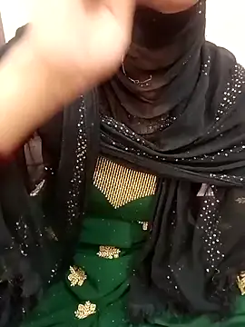 Snapshot of Miss_Noor__ chatting on April 21, 7:14 am Miss Noor online show from April 21, 7:14 am