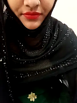 Snapshot of Miss_Noor__ chatting on May 5, 6:54 am Miss Noor online show from May 5, 6:54 am