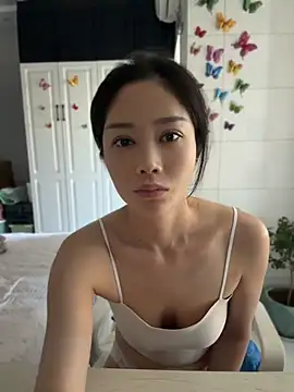 Snapshot of yuanpu0925 chatting on July 10, 11:29 pm yuanpu0925 online show from July 10, 11:29 pm