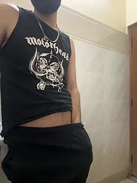 wriedbeardo818 online show from April 2, 9:29 am