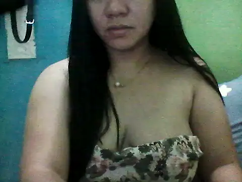 Snapshot of sweety_honey27 chatting on March 31, 2:46 am sweety honey27 online show from March 31, 2:46 am