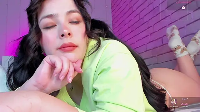 Snapshot of NatalForsy chatting on May 8, 10:42 am NatalForsy online show from May 8, 10:42 am