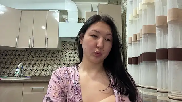 Snapshot of Ameliya_kim chatting on April 16, 9:39 pm Ameliya kim online show from April 16, 9:39 pm