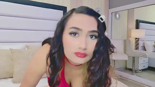 LexiSmile online show from May 6, 1:16 pm