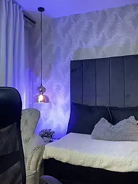 Snapshot of AngelCheerry_ chatting on April 21, 11:38 am AngelCheerry online show from April 21, 11:38 am