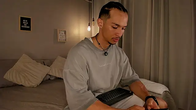 dominik drake online show from April 30, 12:55 pm