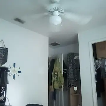 tainted95 online show from April 15, 2:02 pm